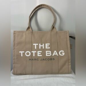 Marc Jacobs The Large Canvas Tote Bag